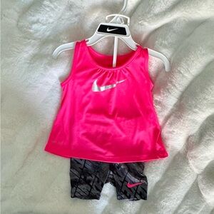 NWT! NIKE Sportswear Baby Girl's DRI-FIT Shirt and Shorts Outfit, 2-piece, 12M